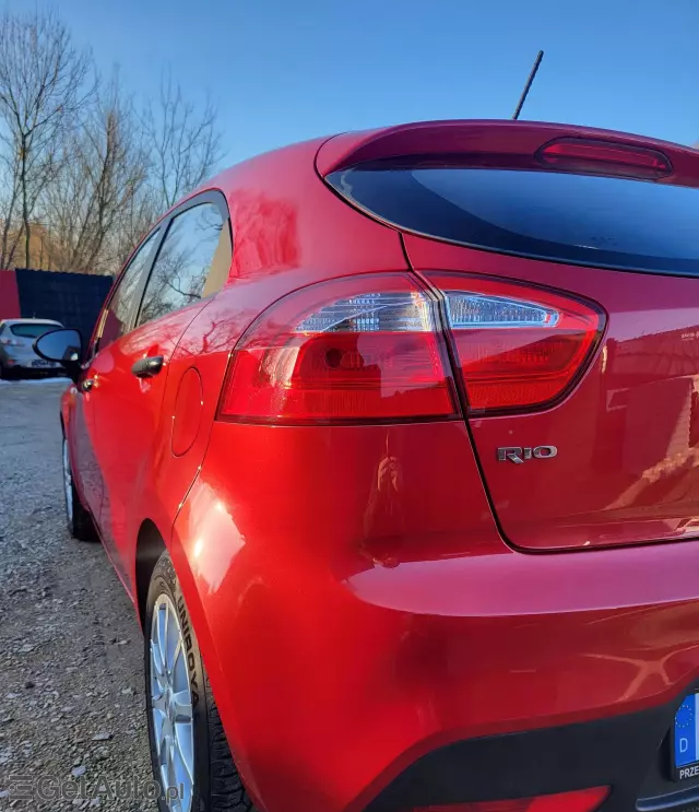 KIA Rio 1.2 16V (85 KM)
