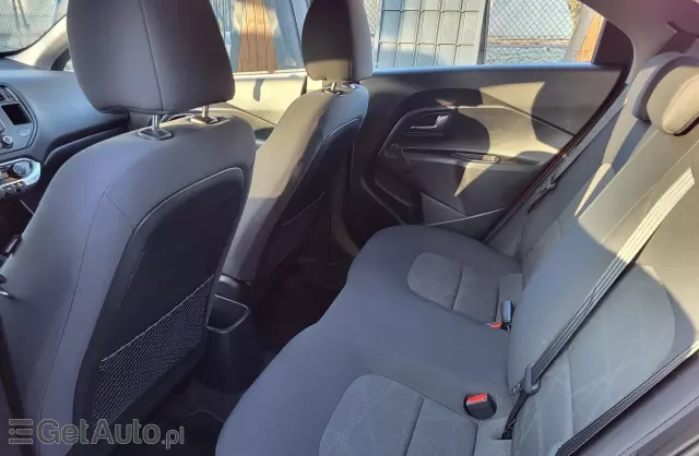 KIA Rio 1.2 16V (85 KM)