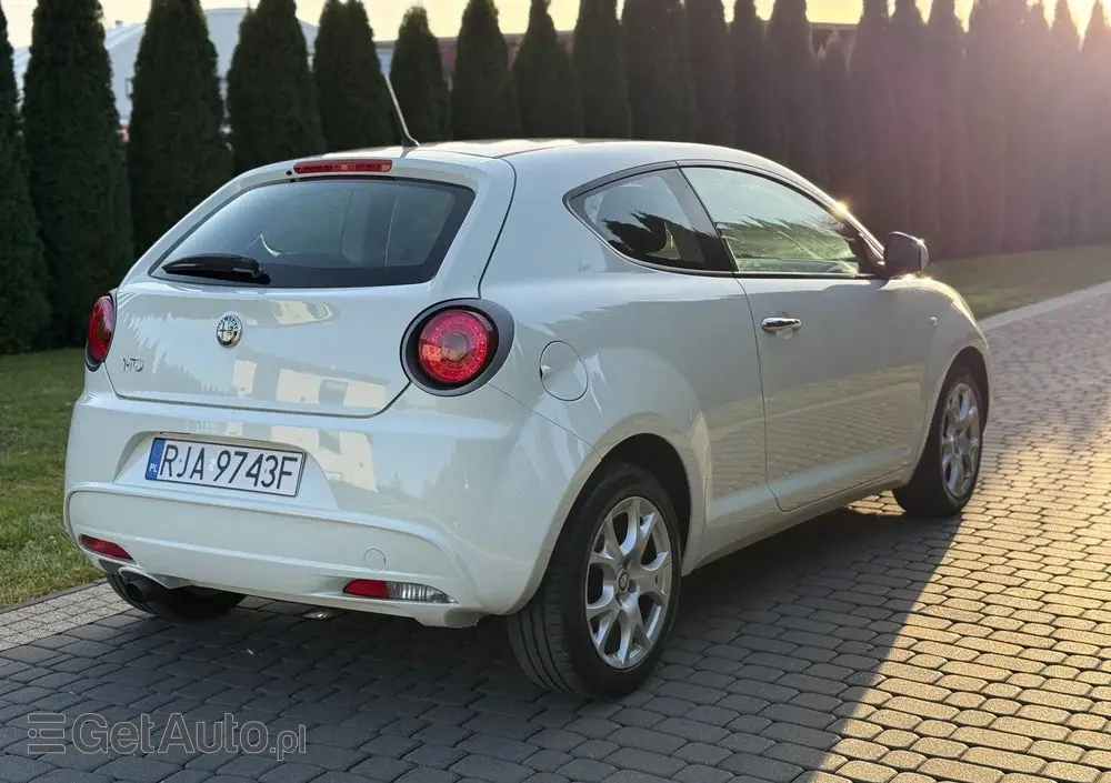 ALFA ROMEO Mito 