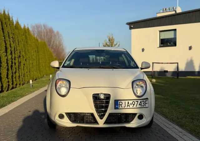 ALFA ROMEO Mito 