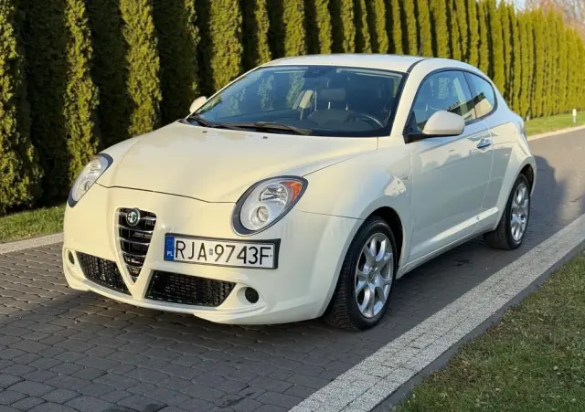 ALFA ROMEO Mito 