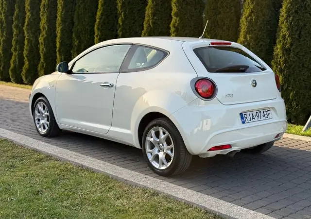 ALFA ROMEO Mito 