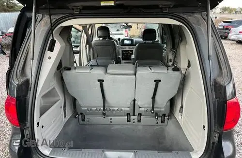VOLKSWAGEN Routan 
