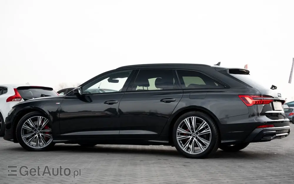 AUDI A6 Avant 55 TFSI e quattro S tronic sport