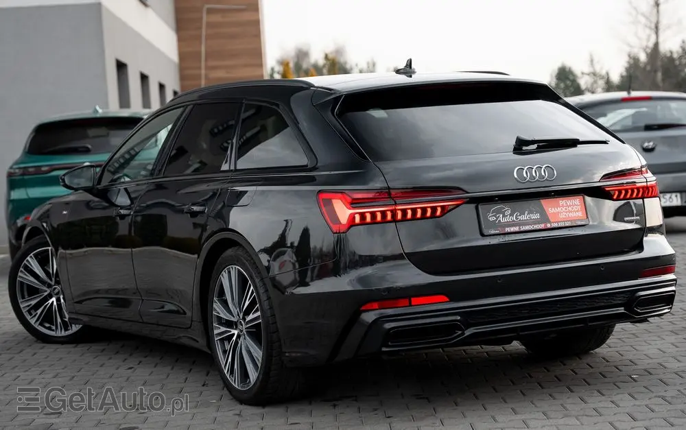 AUDI A6 Avant 55 TFSI e quattro S tronic sport