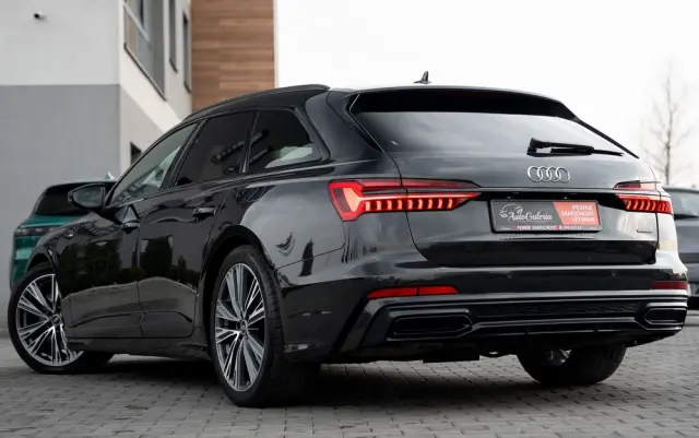 AUDI A6 Avant 55 TFSI e quattro S tronic sport