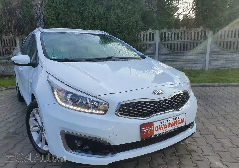 KIA Ceed 1.6 GDI SW Platinum Edition
