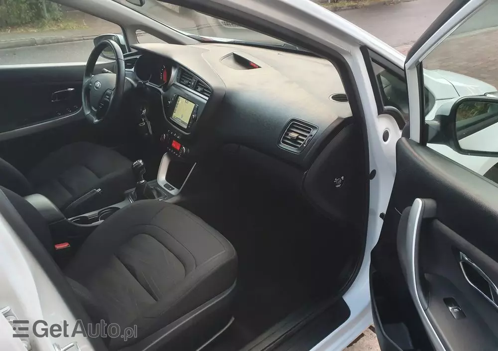 KIA Ceed 1.6 GDI SW Platinum Edition