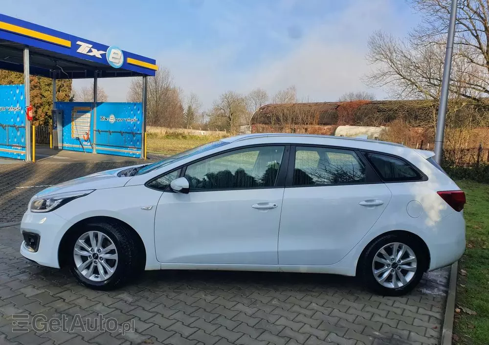 KIA Ceed 1.6 GDI SW Platinum Edition
