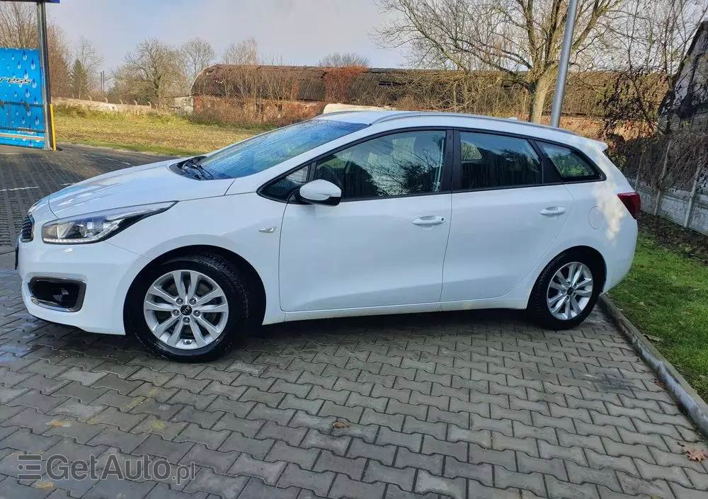 KIA Ceed 1.6 GDI SW Platinum Edition
