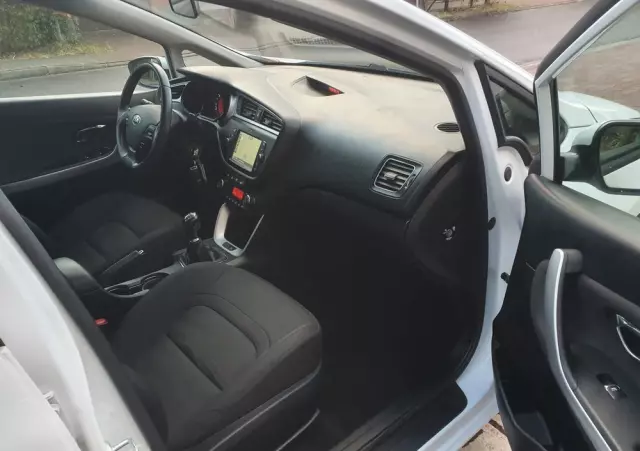 KIA Ceed 1.6 GDI SW Platinum Edition