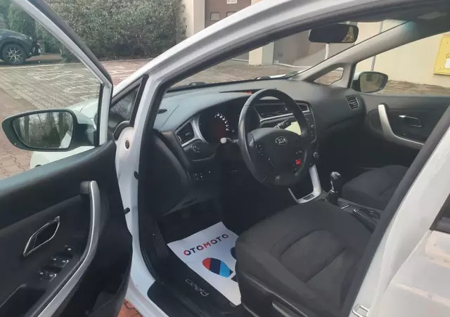 KIA Ceed 1.6 GDI SW Platinum Edition