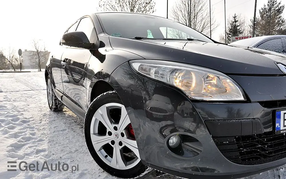 RENAULT Megane TCe 130 Dynamique