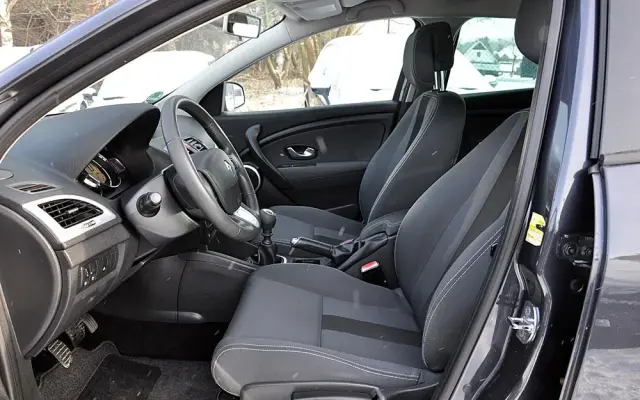 RENAULT Megane TCe 130 Dynamique