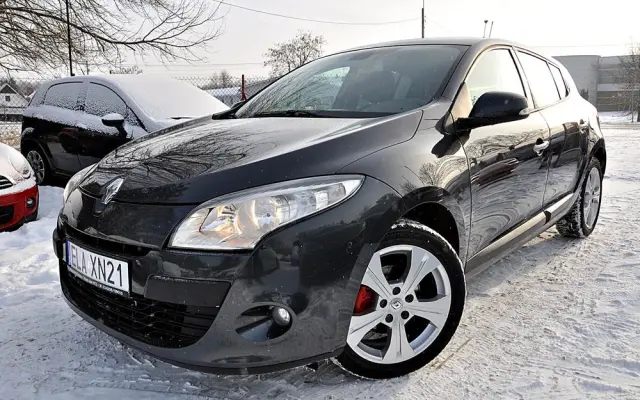 RENAULT Megane TCe 130 Dynamique