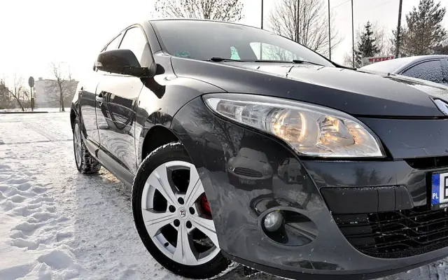 RENAULT Megane TCe 130 Dynamique