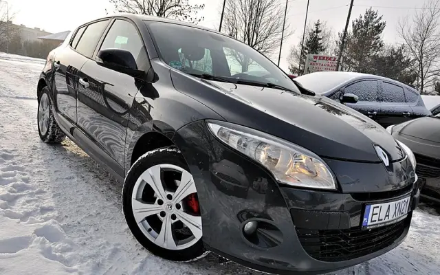 RENAULT Megane TCe 130 Dynamique