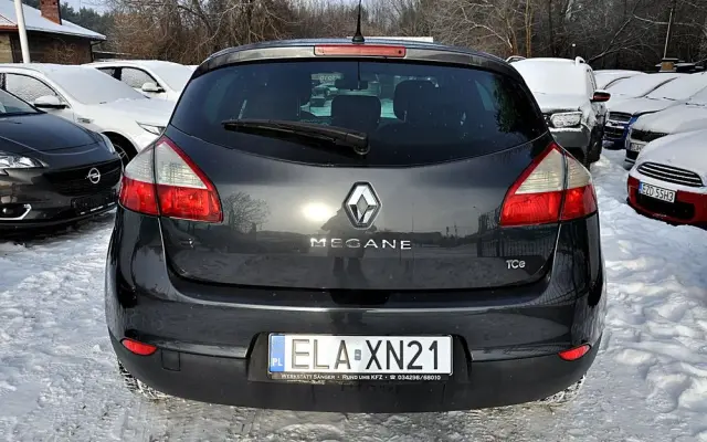 RENAULT Megane TCe 130 Dynamique