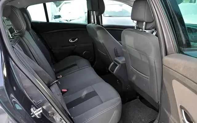 RENAULT Megane TCe 130 Dynamique