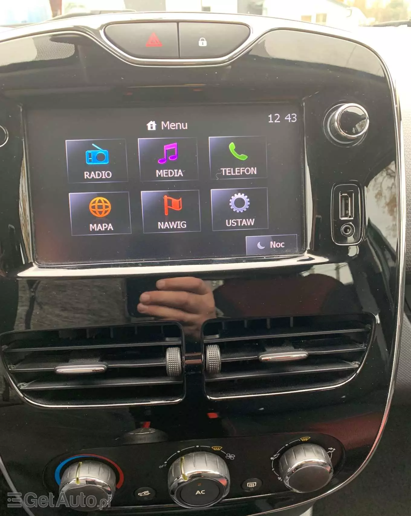 RENAULT Clio 1.2 16V Expression