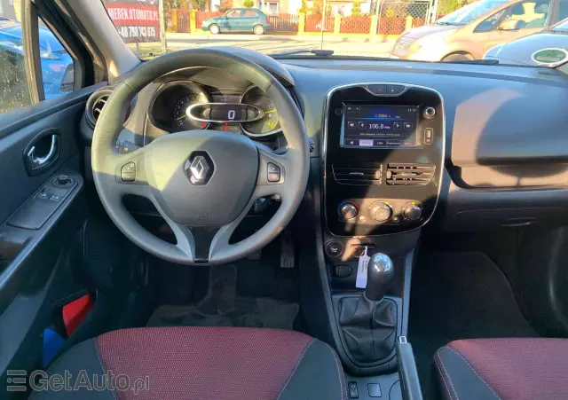 RENAULT Clio 1.2 16V Expression