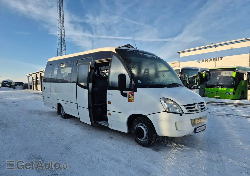 IVECO WING INDCAR / SPROWADZONY / 34 MIEJSCA / MANUAL 