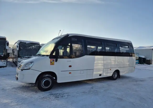 IVECO WING INDCAR / SPROWADZONY / 34 MIEJSCA / MANUAL 