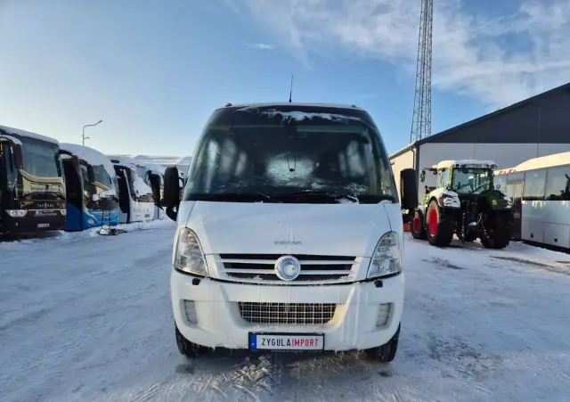 IVECO WING INDCAR / SPROWADZONY / 34 MIEJSCA / MANUAL 