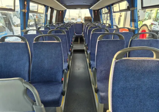 IVECO WING INDCAR / SPROWADZONY / 34 MIEJSCA / MANUAL 