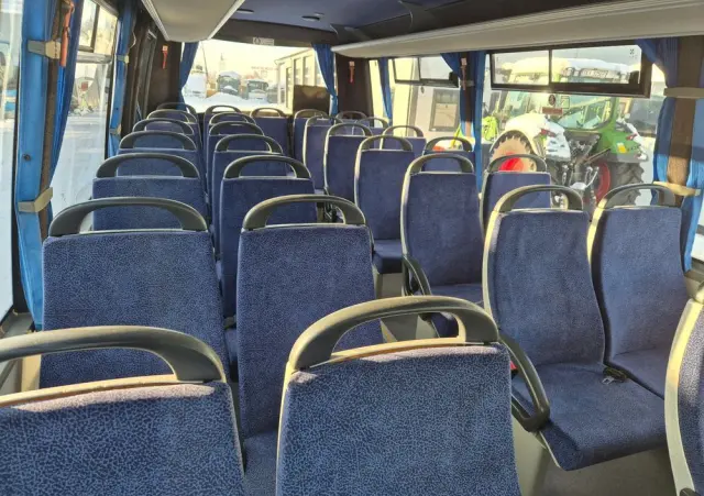 IVECO WING INDCAR / SPROWADZONY / 34 MIEJSCA / MANUAL 