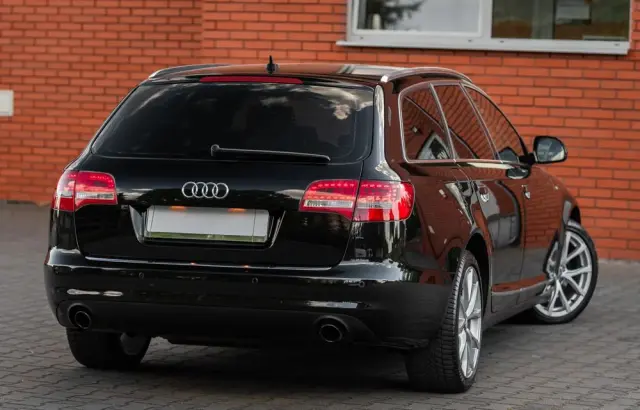 AUDI A6 Avant 