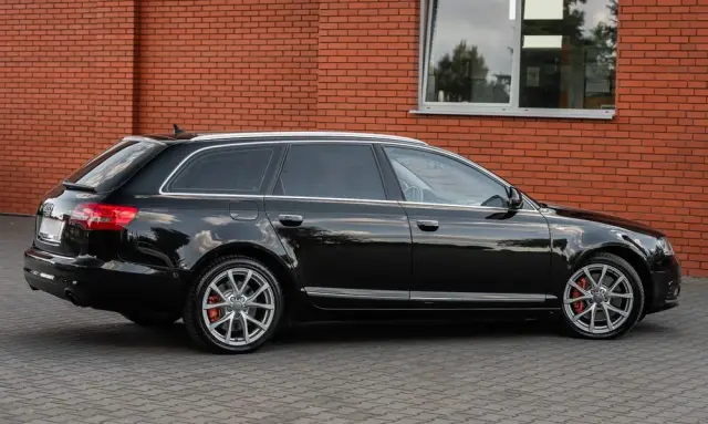 AUDI A6 Avant 