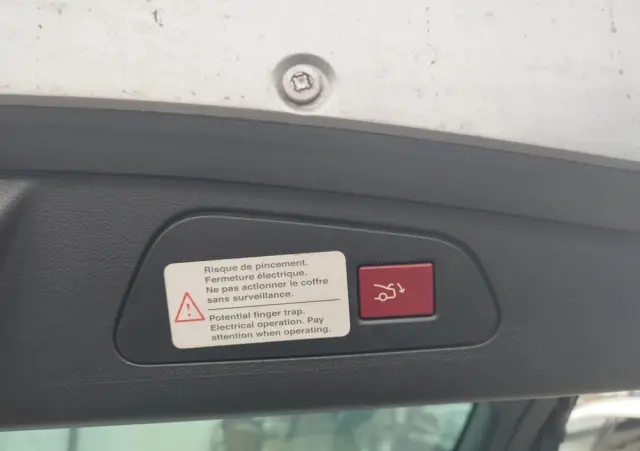 PEUGEOT 508 RXH BlueHDi 180 EAT6 Stop&Start