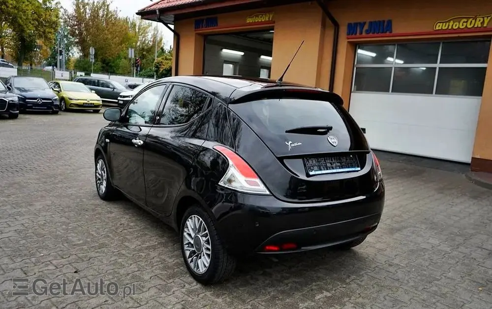 LANCIA Ypsilon Y 0.9 TwinAir Turbo 8V Gold