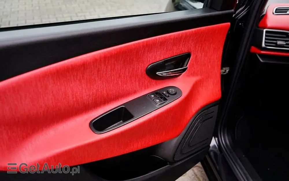 LANCIA Ypsilon Y 0.9 TwinAir Turbo 8V Gold