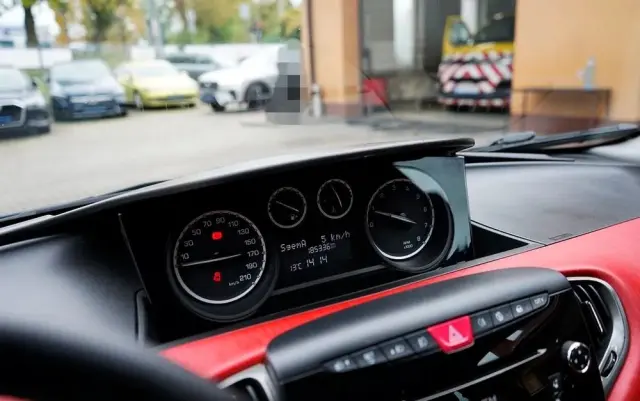 LANCIA Ypsilon Y 0.9 TwinAir Turbo 8V Gold