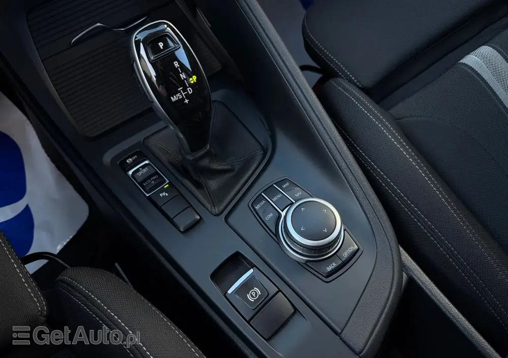 BMW X1 SDrive18i Advantage