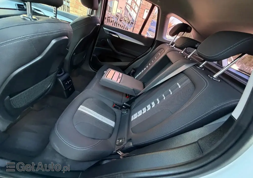 BMW X1 SDrive18i Advantage