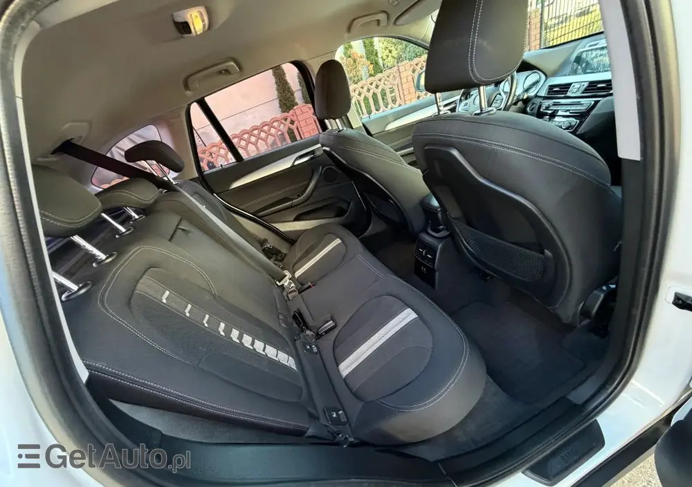 BMW X1 SDrive18i Advantage