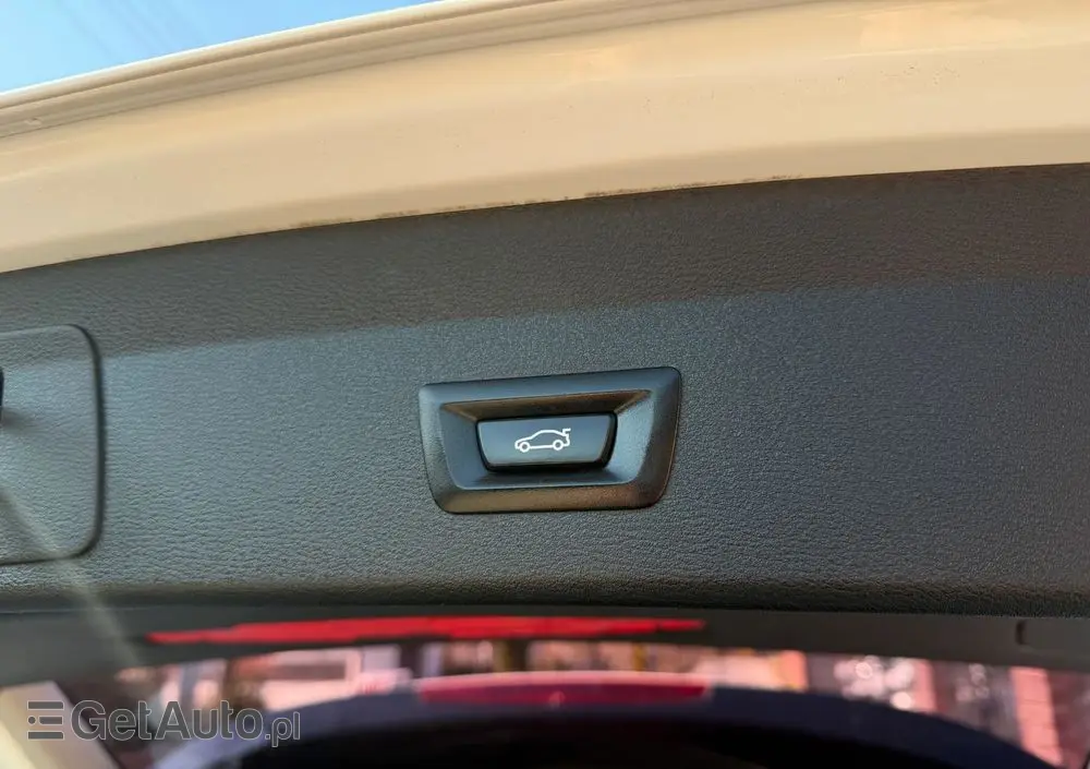 BMW X1 SDrive18i Advantage