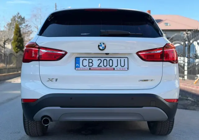 BMW X1 SDrive18i Advantage