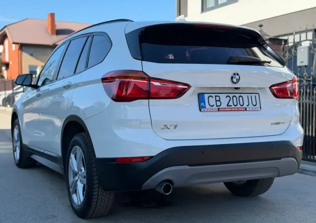 BMW X1 SDrive18i Advantage