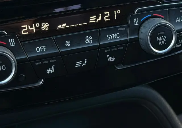 BMW X1 SDrive18i Advantage