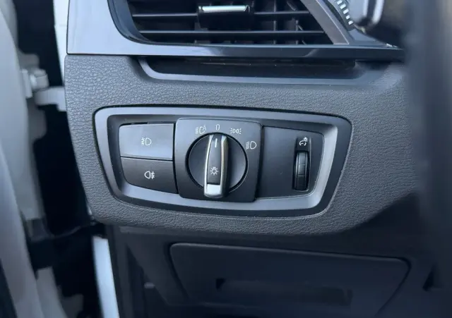 BMW X1 SDrive18i Advantage