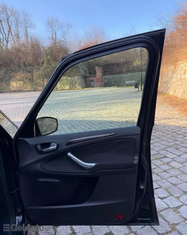 FORD Galaxy 2.0 TDCi Ghia