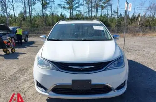 CHRYSLER Pacifica 