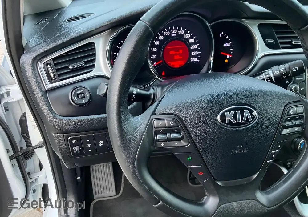 KIA Ceed 1.6 CRDi GT Line