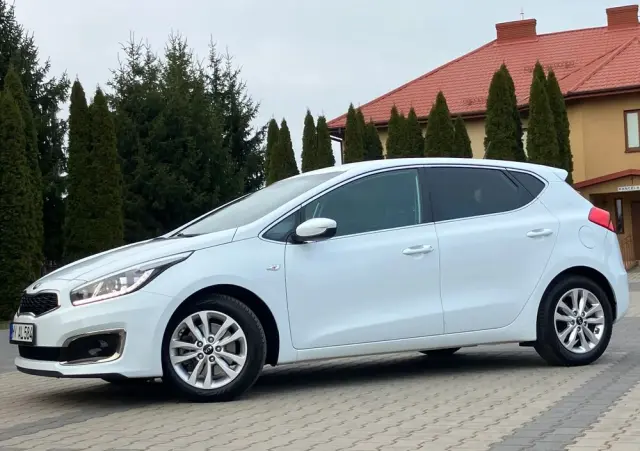KIA Ceed 1.6 CRDi GT Line