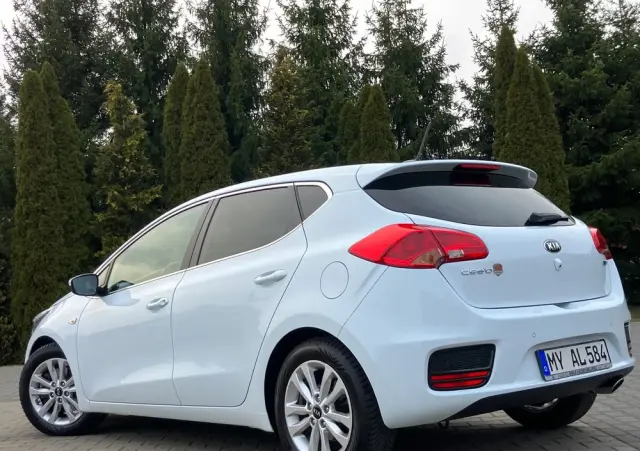 KIA Ceed 1.6 CRDi GT Line