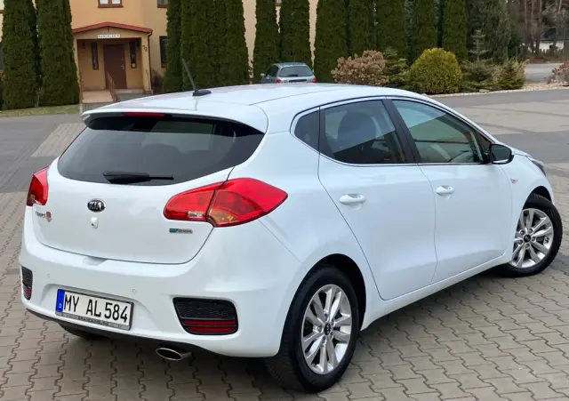 KIA Ceed 1.6 CRDi GT Line